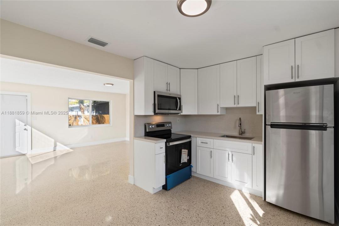 5814 Buchanan St 2, Hollywood, Floride 33021, États-Unis