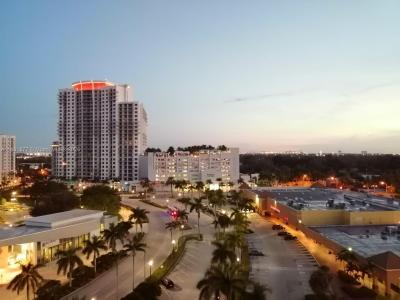 1720 Harrison St 10F, Hollywood, Florida 33020, USA