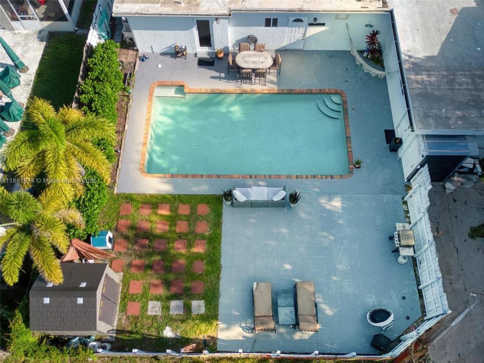 5207 Hayes St, Hollywood, Флорида 33021, Соединенные Штаты