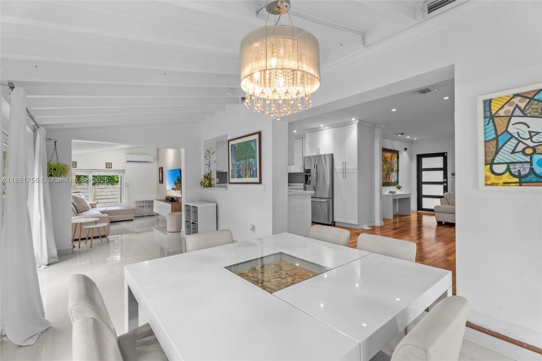 150 NW 99th St, Miami Shores, Florida 33150, Stati Uniti
