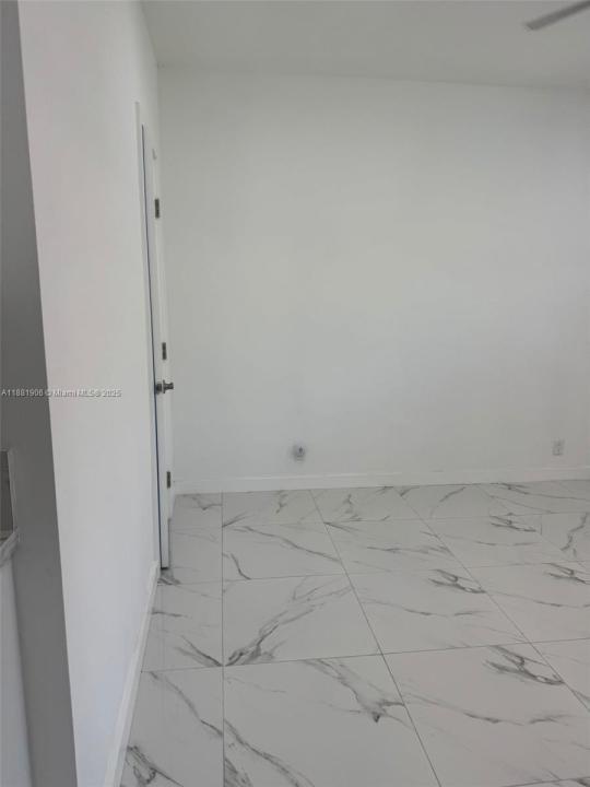 15620 SW 146th Ave 0, Miami, Floryda 33177, USA