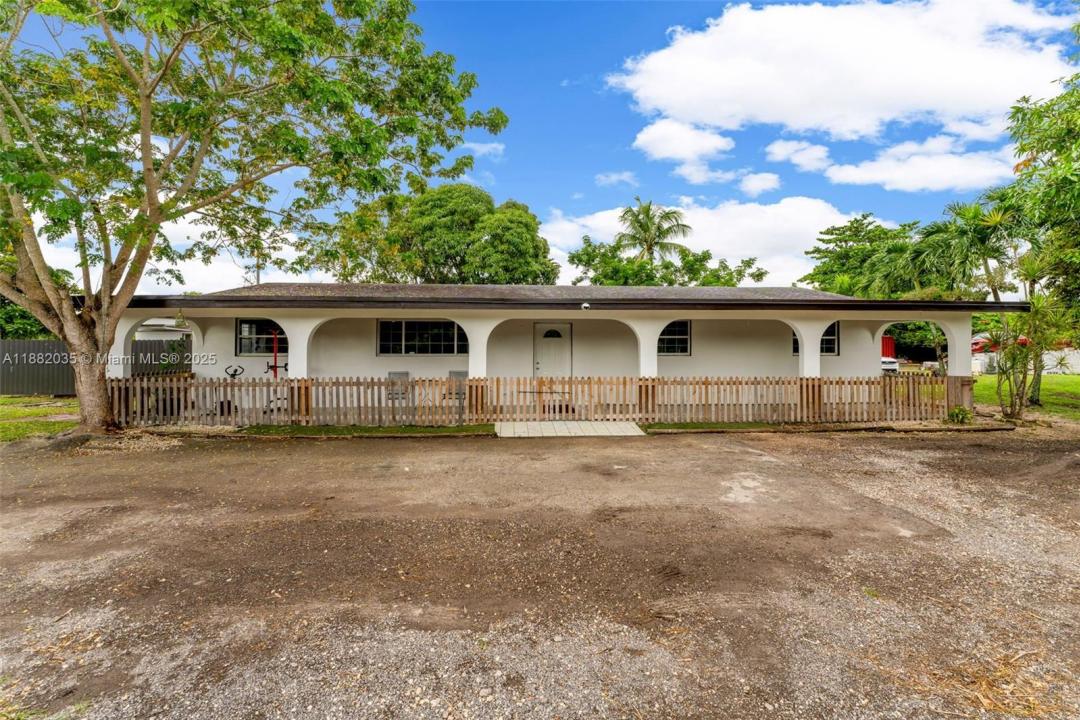 12750 SW 197th Ave, Miami, Флорида 33196, Соединенные Штаты