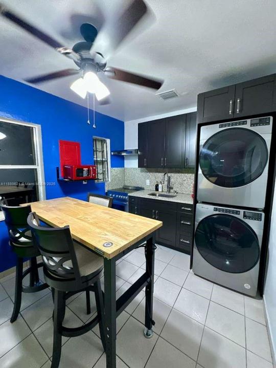 935 SW 11th Ave up, Miami, 佛罗里达州 33130, 美国