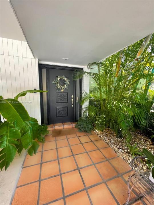 7526 SW 58th Ave 7526, South Miami, Florida 33143