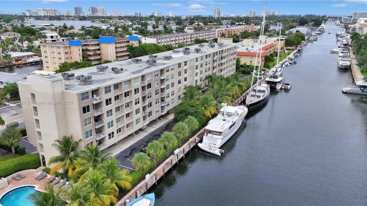 1600 SE 15th St 305, Fort Lauderdale, Florida 33316, USA