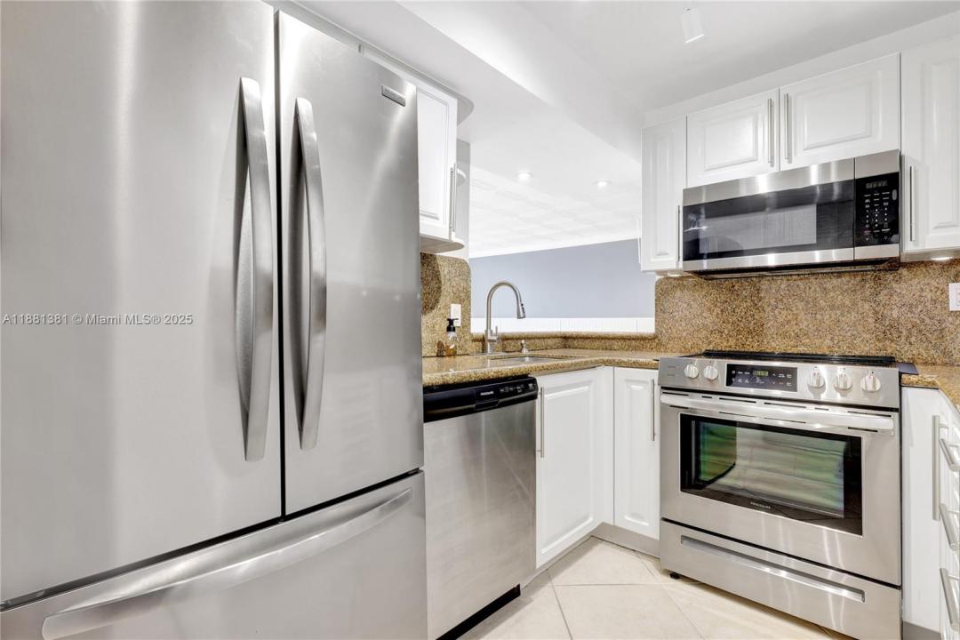 1600 SE 15th St 305, Fort Lauderdale, Floryda 33316, USA