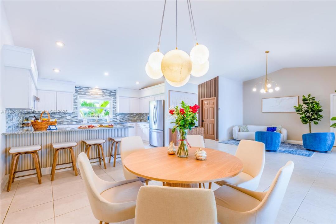 1511 SW 4TH PL, Cape Coral, Florida 33991, USA