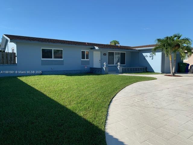 10610 NW 22nd St, Pembroke Pines, Florida 33026, HOA KỲ