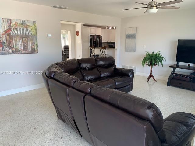 10610 NW 22nd St, Pembroke Pines, Florida 33026, HOA KỲ