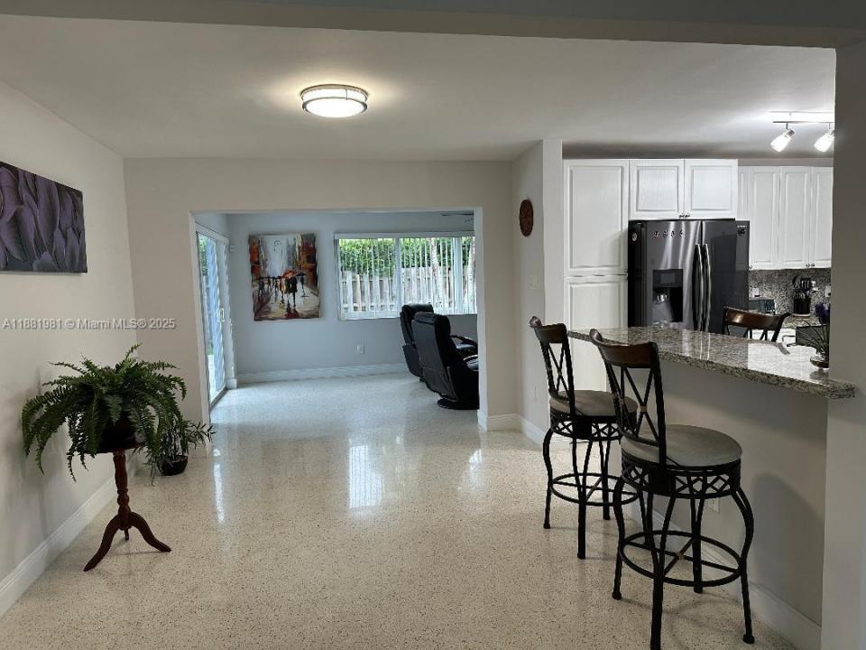 10610 NW 22nd St, Pembroke Pines, Florida 33026, HOA KỲ