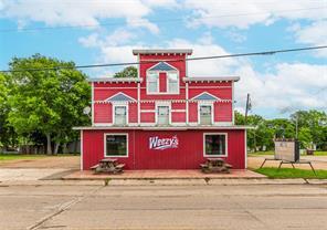 204 Front Street, Blossom, Texas 75416