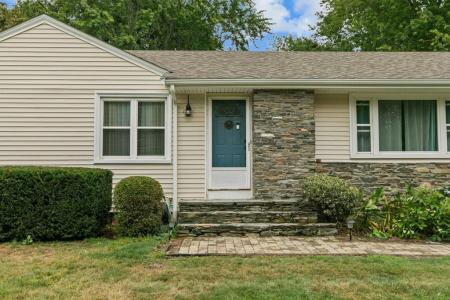 6 Wabasso Terrace, Middletown, ロードアイランド 02842, アメリカ合衆国
