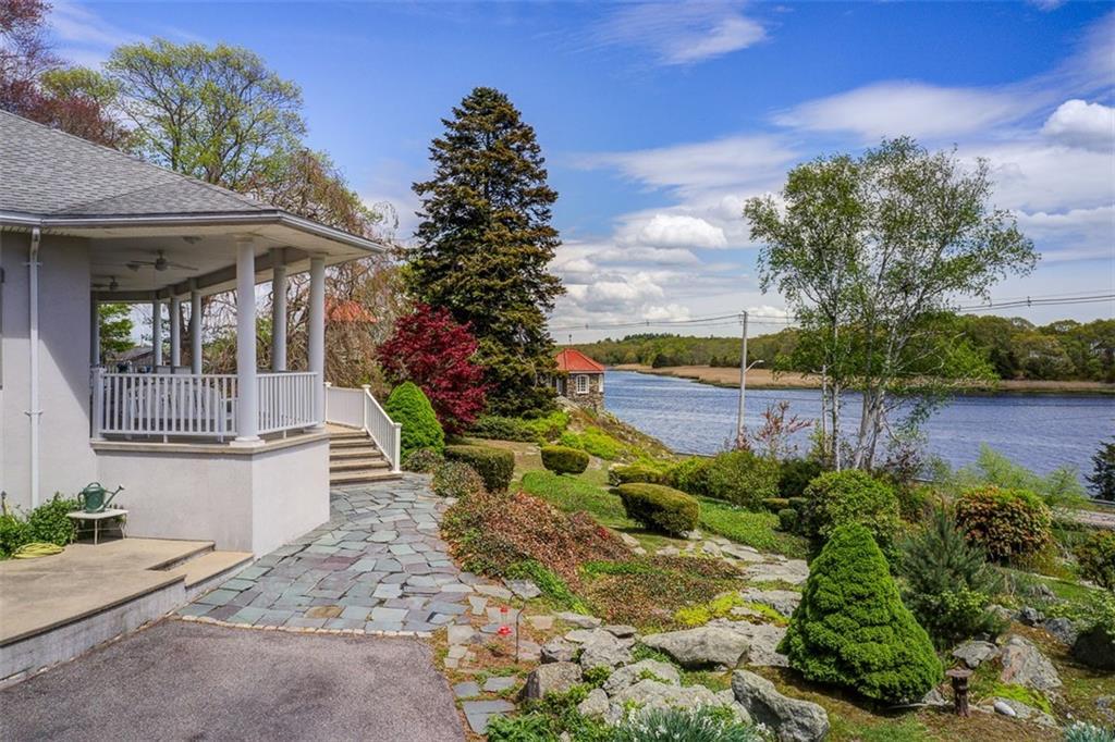 2386 Pleasant Street, Dighton, Massachusetts 02715, USA