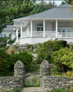 2386 Pleasant Street, Dighton, Massachusetts 02715, USA