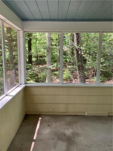 100 Forge Road, North Kingstown, Rhode Island 02852, USA
