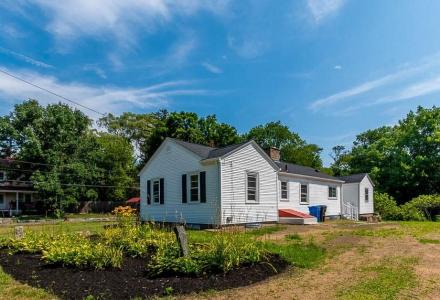 237 Sneech Pond Road, Cumberland, Rhode Island 02864, États-Unis