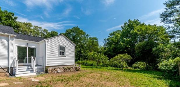 237 Sneech Pond Road, Cumberland, Rhode Island 02864, États-Unis