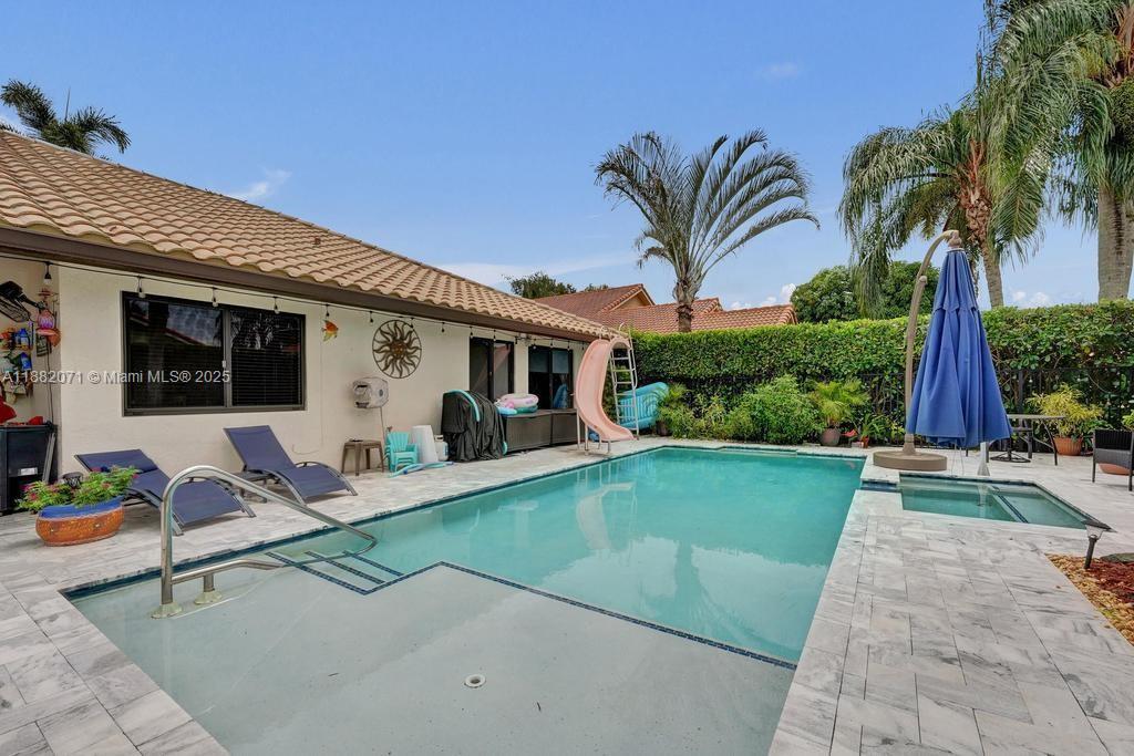 3187 Beechberry Cir, Davie, Floryda 33328, USA