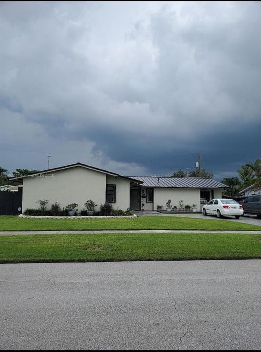 9817 SW 194th St, Cutler Bay, 佛罗里达州 33157, 美国