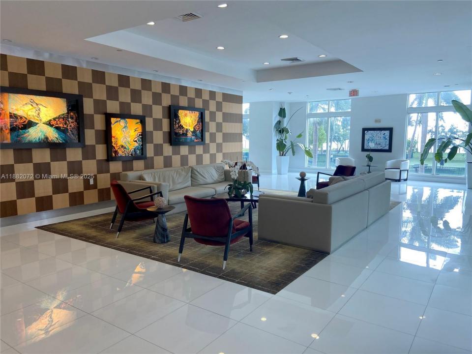 1800 N Bayshore Dr 4102, Miami, 佛羅里達州 33132, 美國