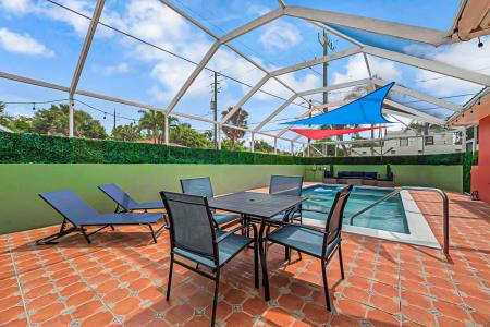 532 N Palmway, Lake Worth Beach, Florida 33460
