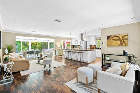8 NE 29th St, Wilton Manors, פלורידה 33334, ארצות הברית של אמריקה 