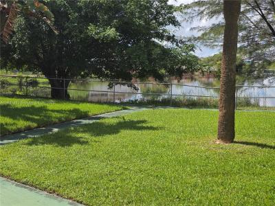 18720 NE 18th Ave 116, Miami, Florida 33179, USA
