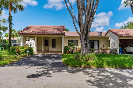 16273 Laurel Dr 7, Weston, Florida 33326, USA