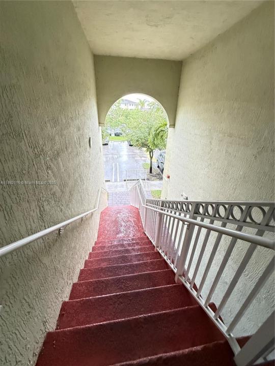 290 NW 109th Ave 202, Miami, Florida 33172