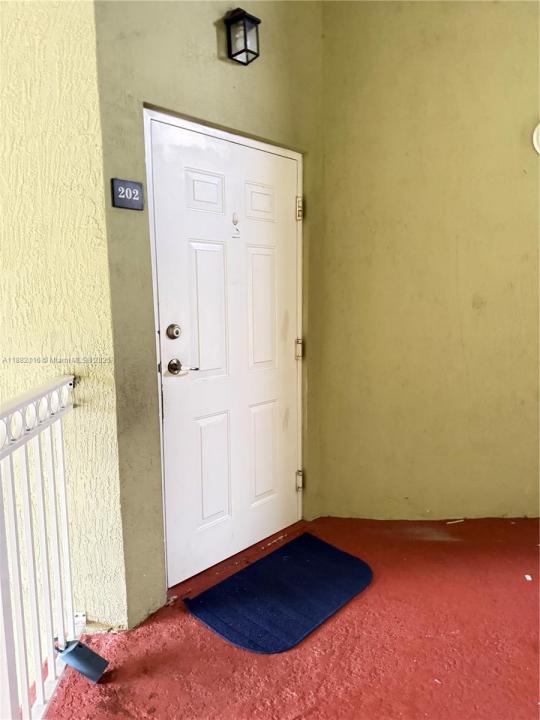290 NW 109th Ave 202, Miami, Florida 33172