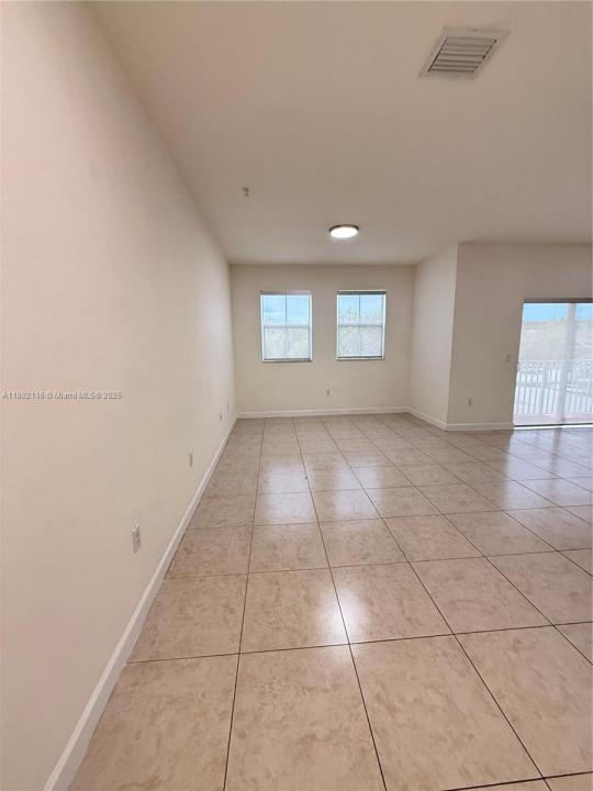 290 NW 109th Ave 202, Miami, Florida 33172