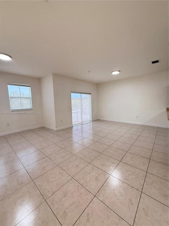 290 NW 109th Ave 202, Miami, Florida 33172