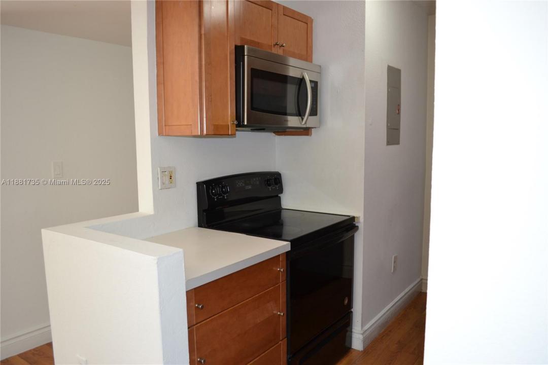 7419 SW 152nd Ave 8-106, Miami, Floryda 33193, USA