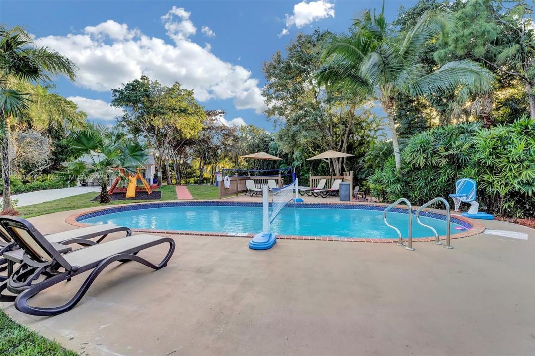 14330 SW 20th St, Davie, Floride 33325, États-Unis
