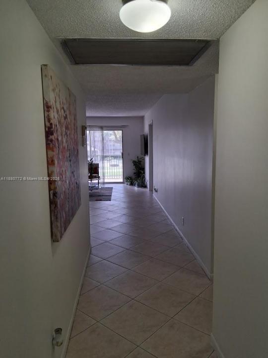 1100 SW 128th Ter 207U, Pembroke Pines, Flórida 33027, Estados Unidos