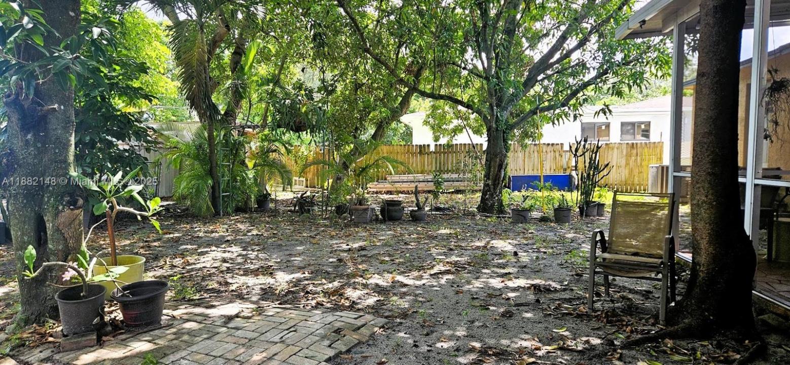 243 NW 62nd Ct, Miami, Florida 33126