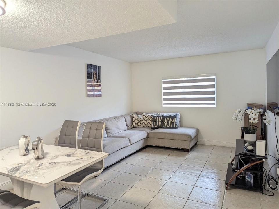 8249 SW 149th Ct 6-206, Miami, フロリダ 33193, アメリカ合衆国