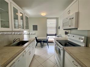 6061 Collins Ave 17B, Miami Beach, פלורידה 33140, ארצות הברית של אמריקה