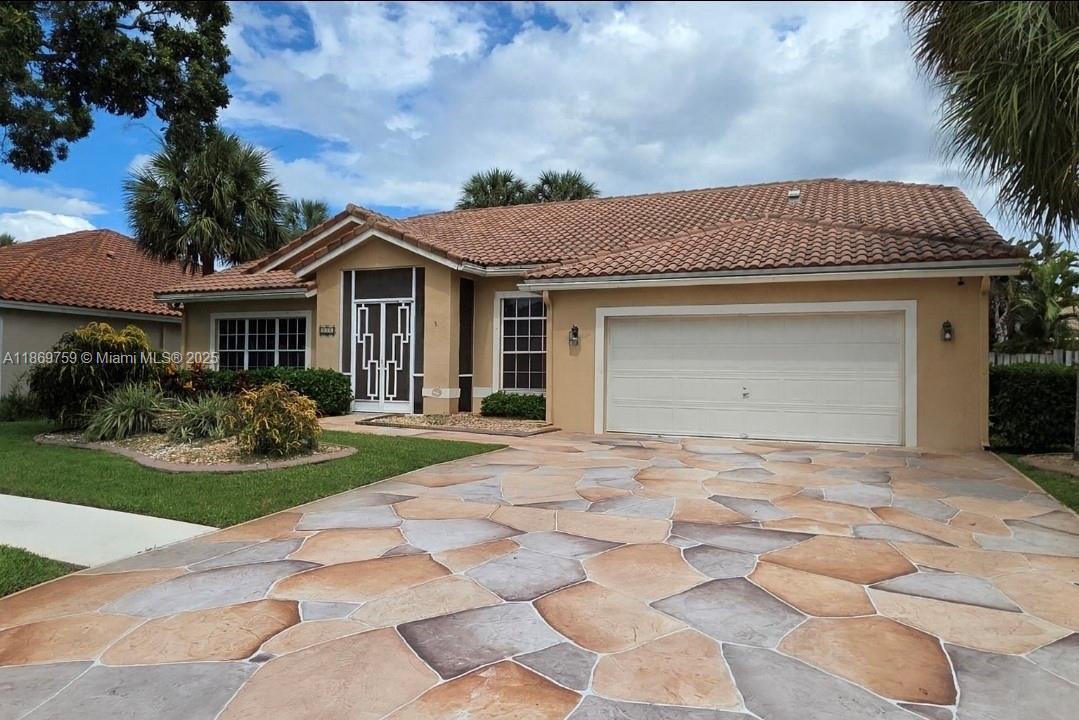 5112 NW 66th Ave, Lauderhill, Flórida 33319, Estados Unidos