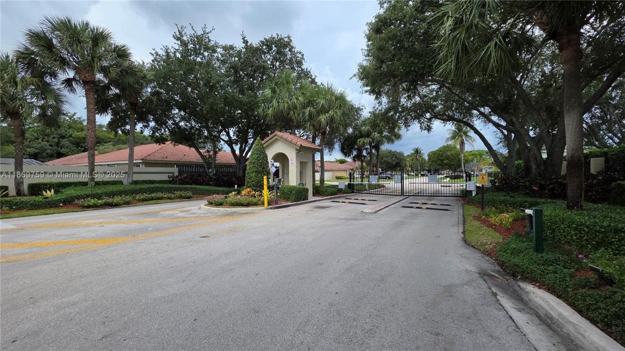 5112 NW 66th Ave, Lauderhill, Flórida 33319, Estados Unidos
