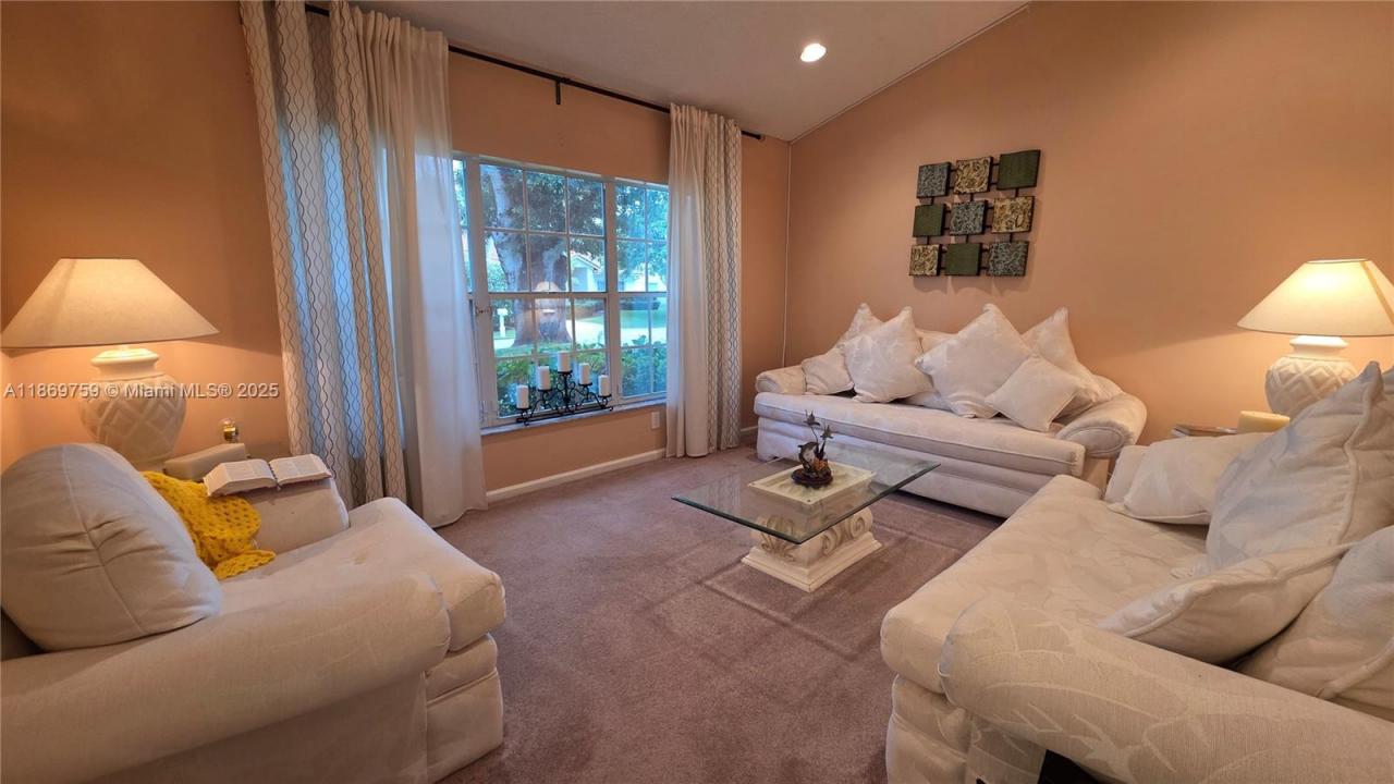 5112 NW 66th Ave, Lauderhill, Flórida 33319, Estados Unidos