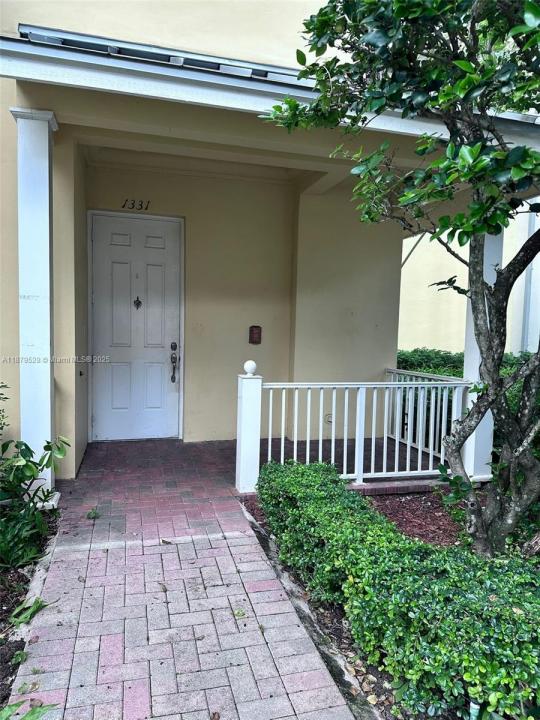 1331 SW 3rd Ct 1331, Fort Lauderdale, Florida 33312