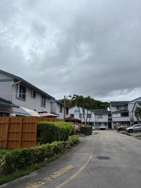 1405 SW 122nd Ave 10-13, Miami, Флорида 33184, Соединенные Штаты