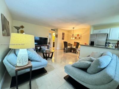 5300 Washington St I208, Hollywood, Florida 33021, USA