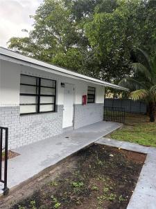 4100 SW 19th St 1, West Park, Florida 33023, USA