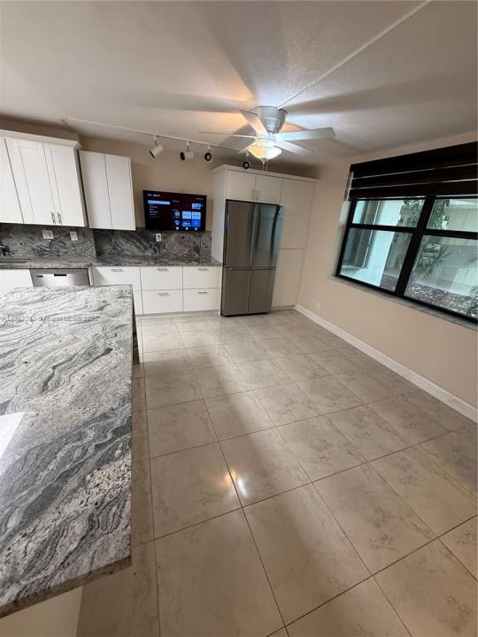 20381 NE 30th Ave 118-7, Aventura, 佛羅里達州 33180, 美國