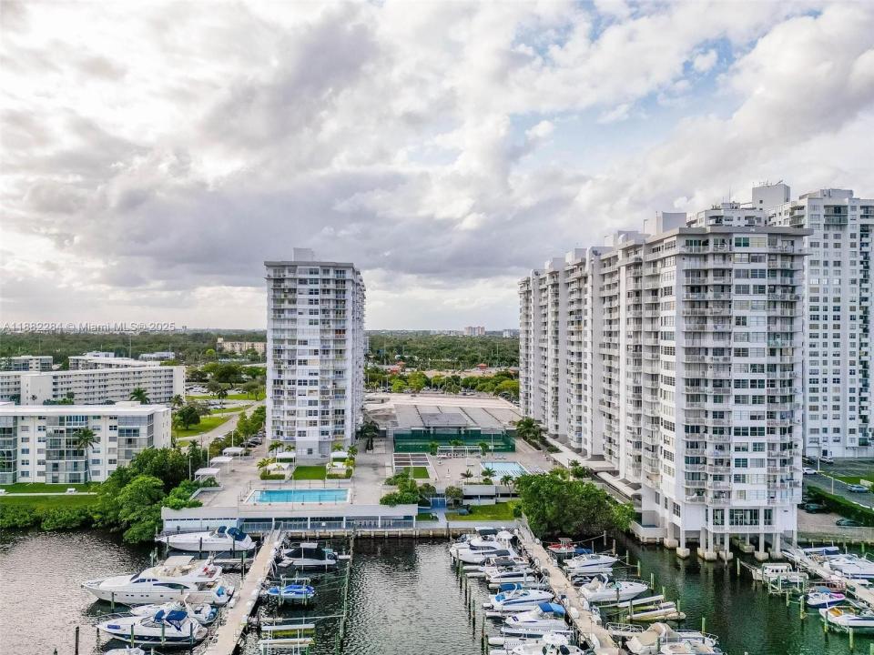18061 Biscayne Blvd 1701, Aventura, Флорида 33160, Соединенные Штаты
