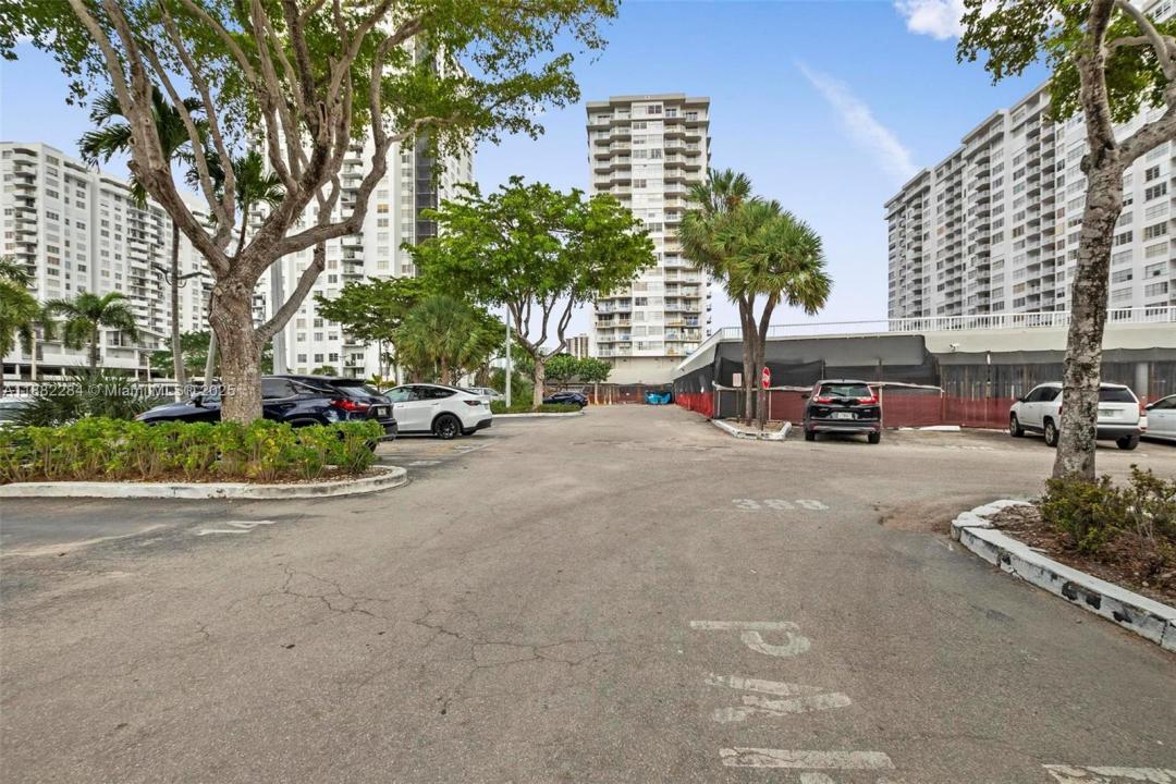 18061 Biscayne Blvd 1701, Aventura, Флорида 33160, Соединенные Штаты