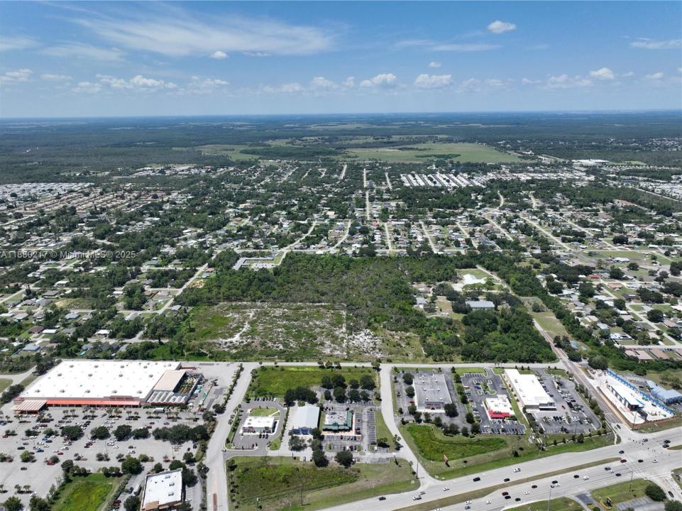 530 Lotus, Sebring, Floride 33872, États-Unis
