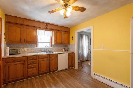185 Hunts Avenue, Pawtucket, 罗得岛 02861, 美国